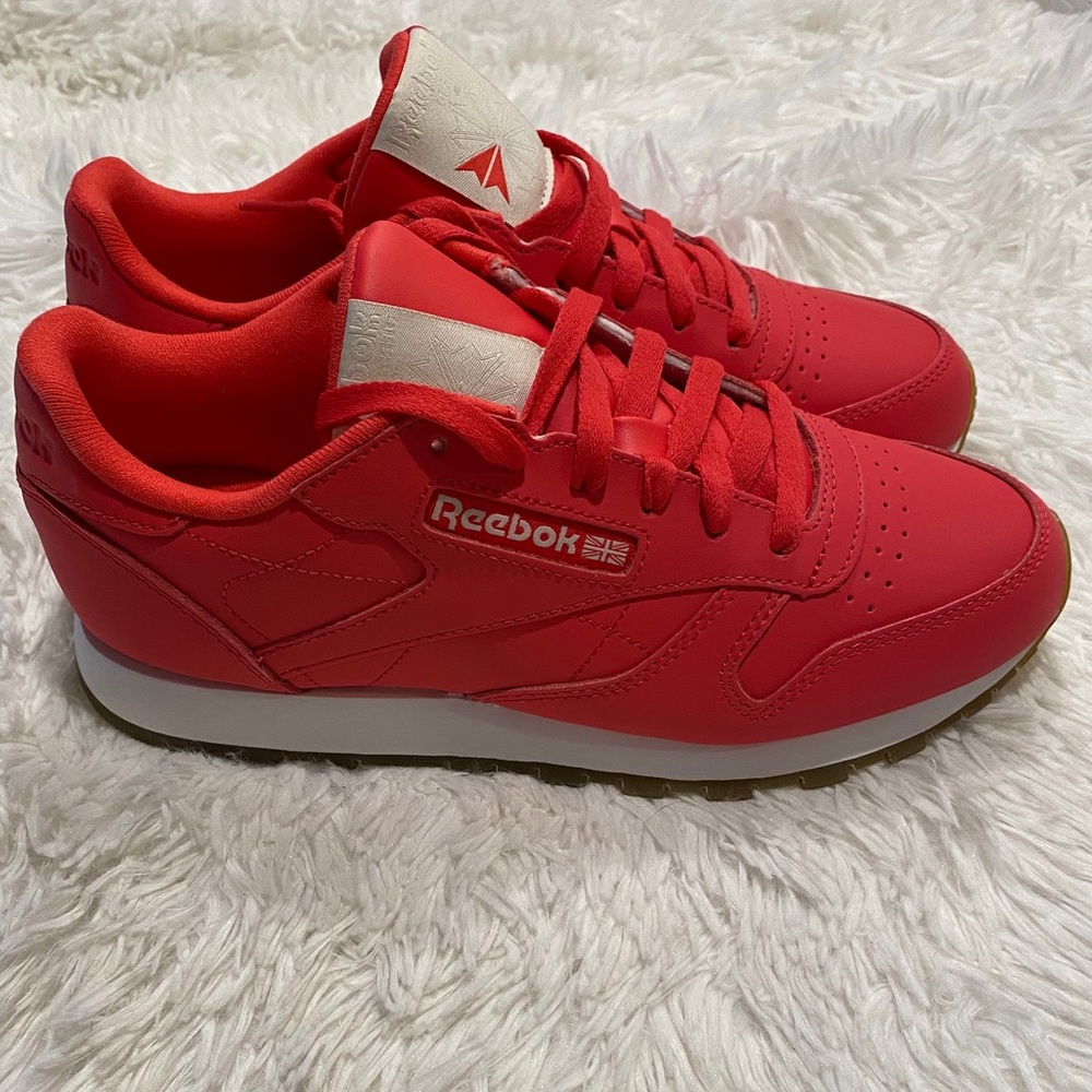 Reebok Classic Sneakers